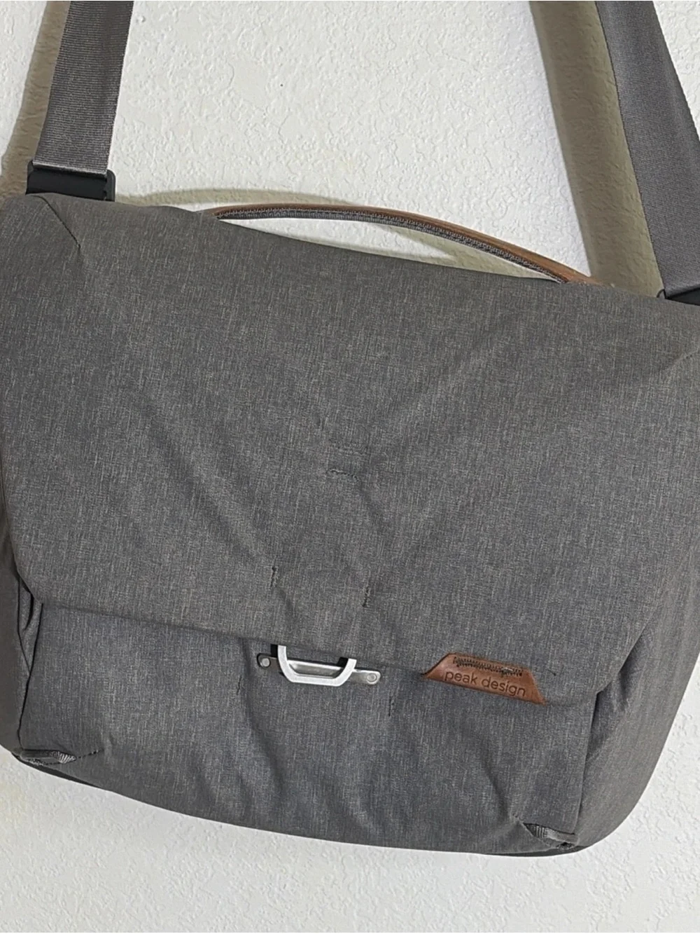 Peak Design Messenger Bag Everyday Shoulder Bag Multi Function Camera EUC!